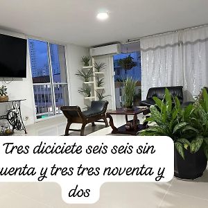 Apartamento de 3 Dormitorios